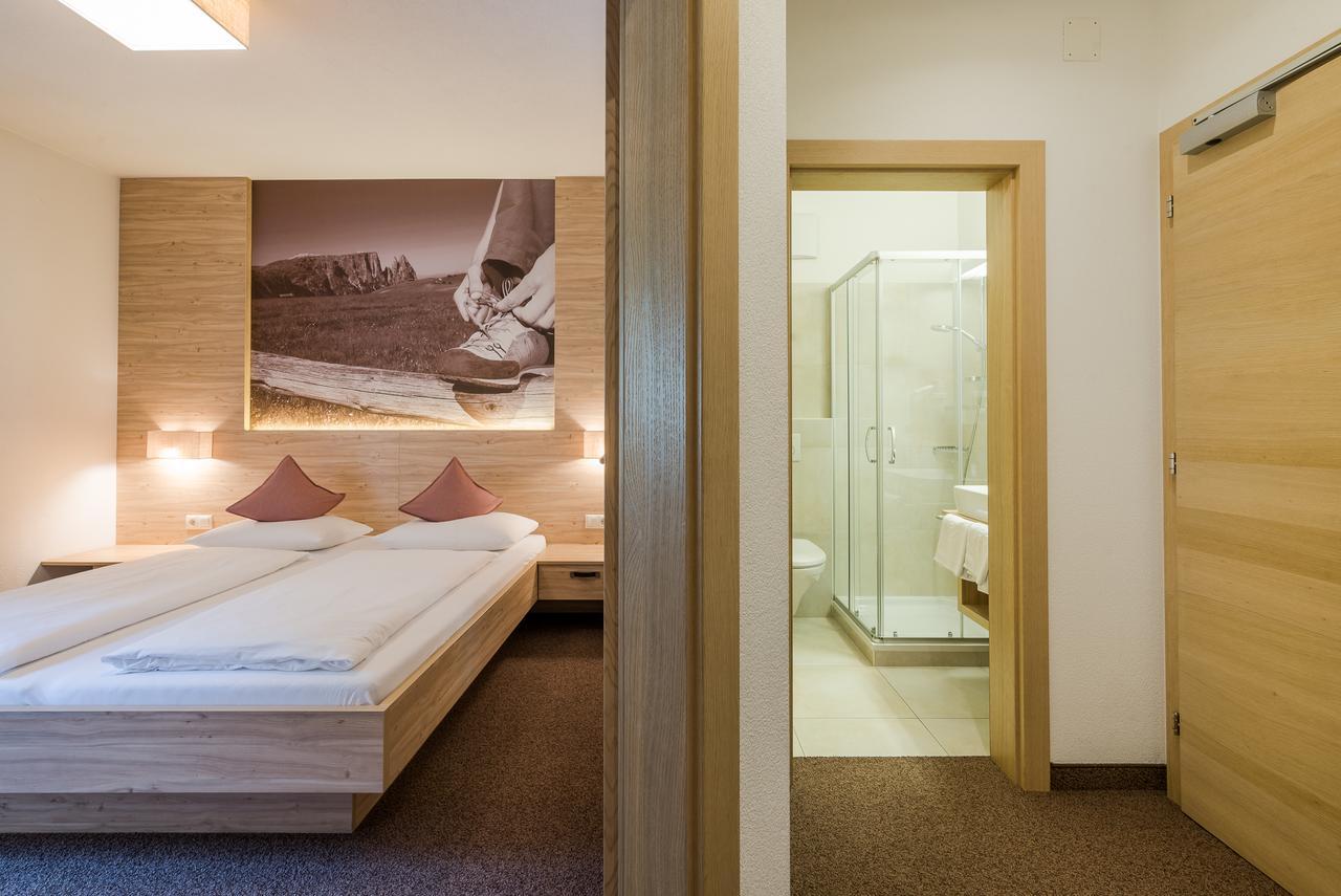 Hotel Anewandter Brunico Exterior foto
