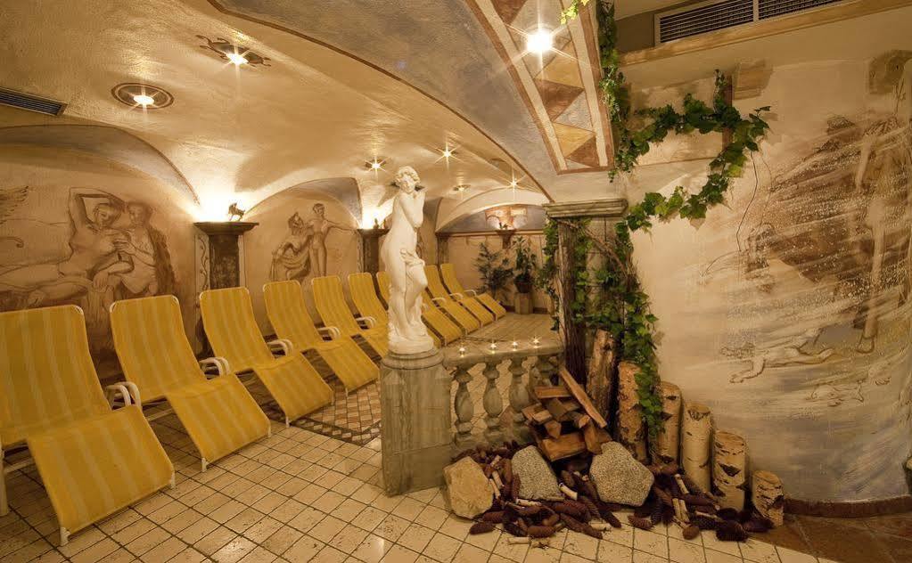 Hotel Anewandter Brunico Exterior foto